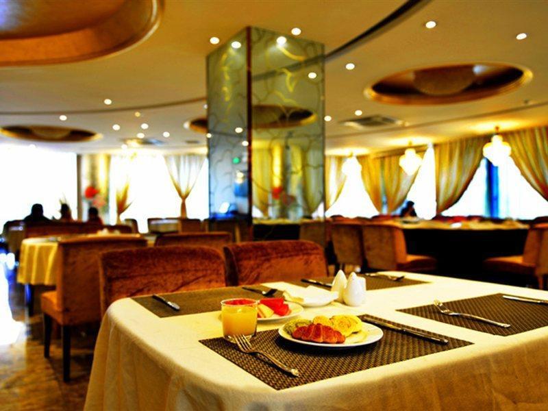Kingtown Hotel Hongmei Shanghai Exteriör bild